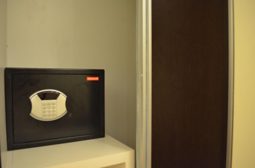 Eton Parkview Daire Makati City Dış mekan fotoğraf
