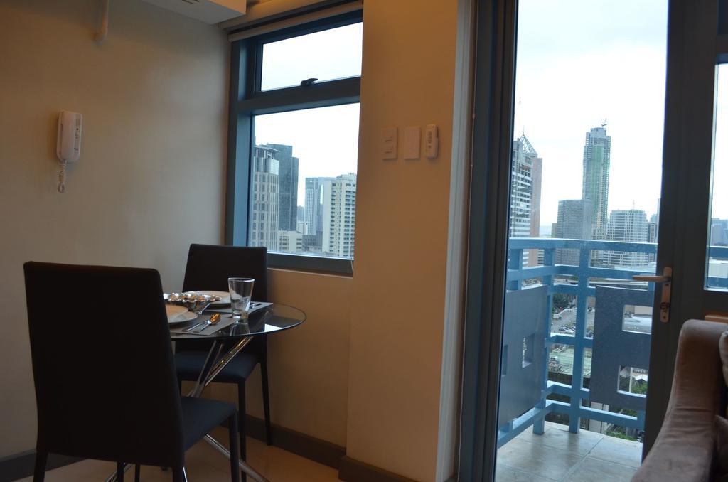 Eton Parkview Daire Makati City Dış mekan fotoğraf