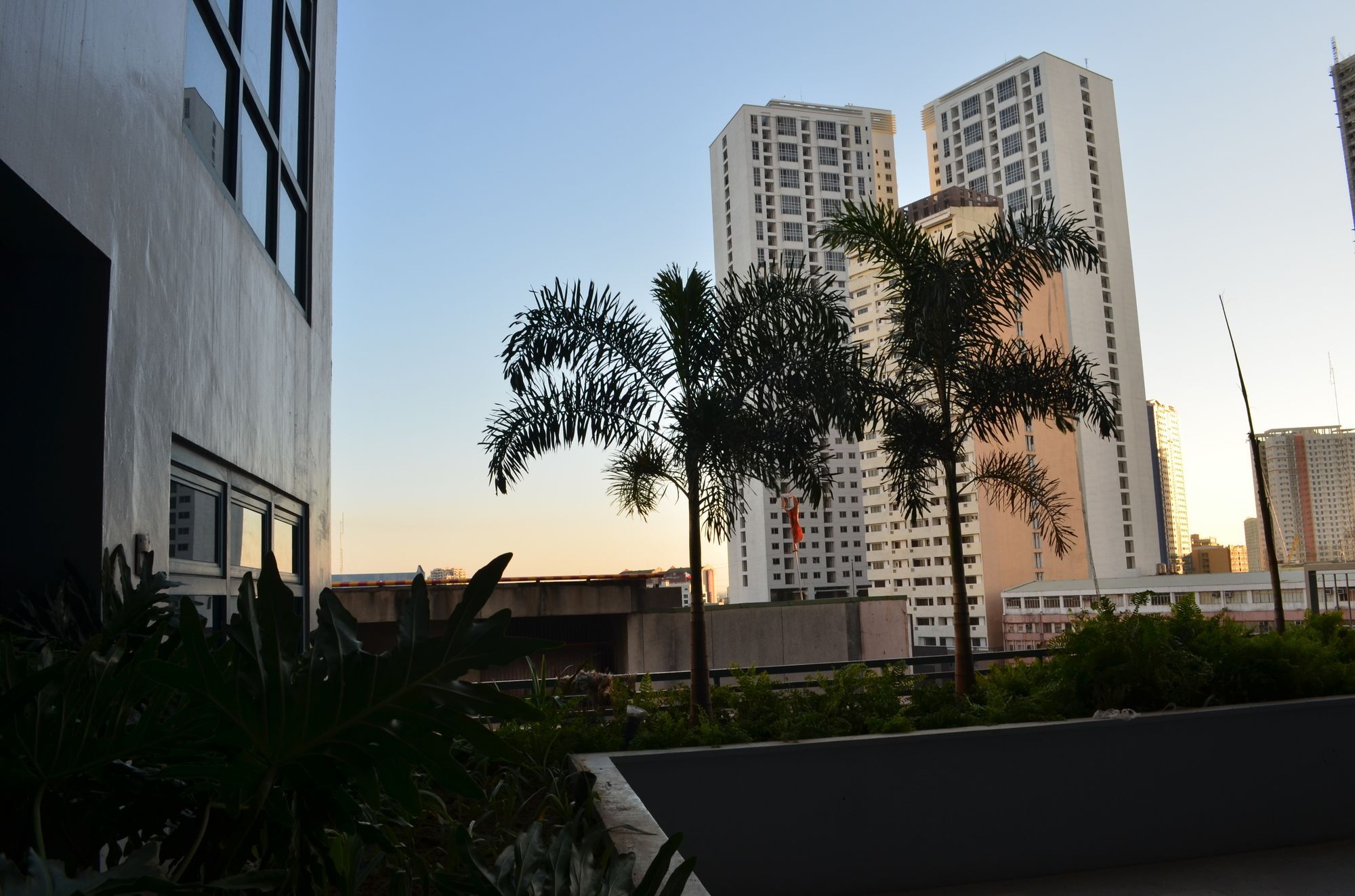 Eton Parkview Daire Makati City Dış mekan fotoğraf